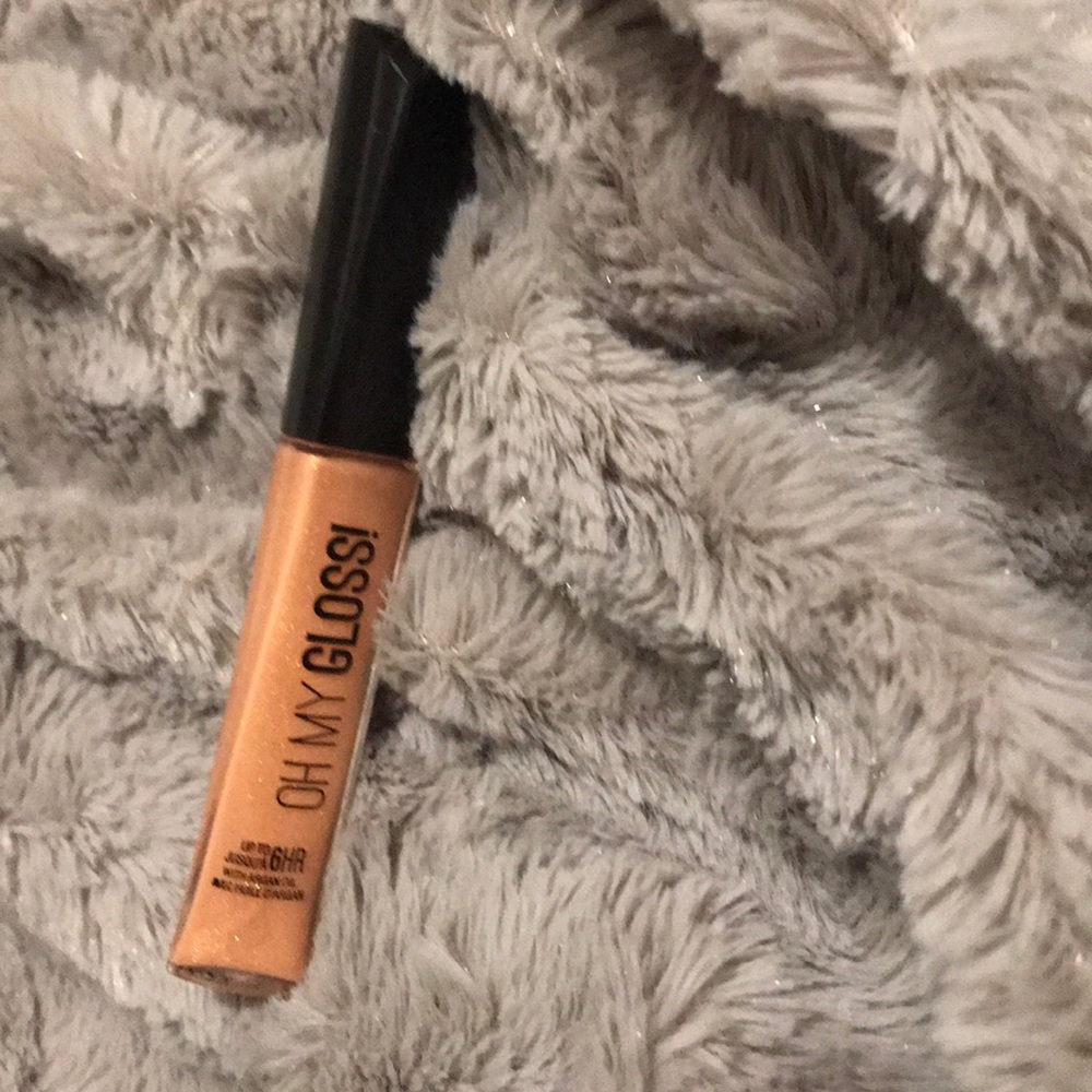 Lip gloss